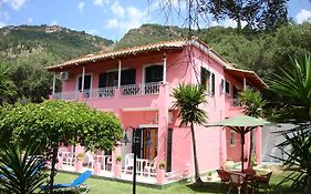 Ipsia Apartments